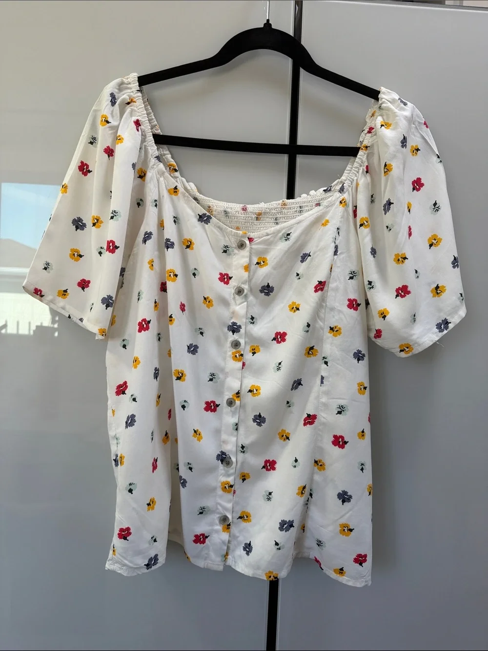 Madewell White Floral Button-Front Puff Sleeve Top